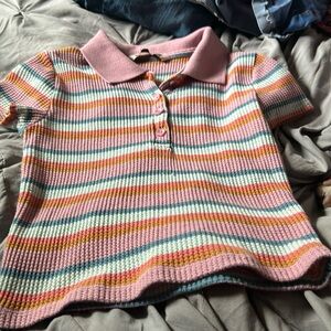 Colors:light blue, light pink, dark pink, dark blue, yellow